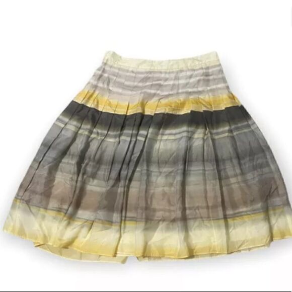Theory Silk Pleated Ombre Skirt Womens Sz 0 Knee Length Earthtone Pale Yellow - Picture 1 of 6